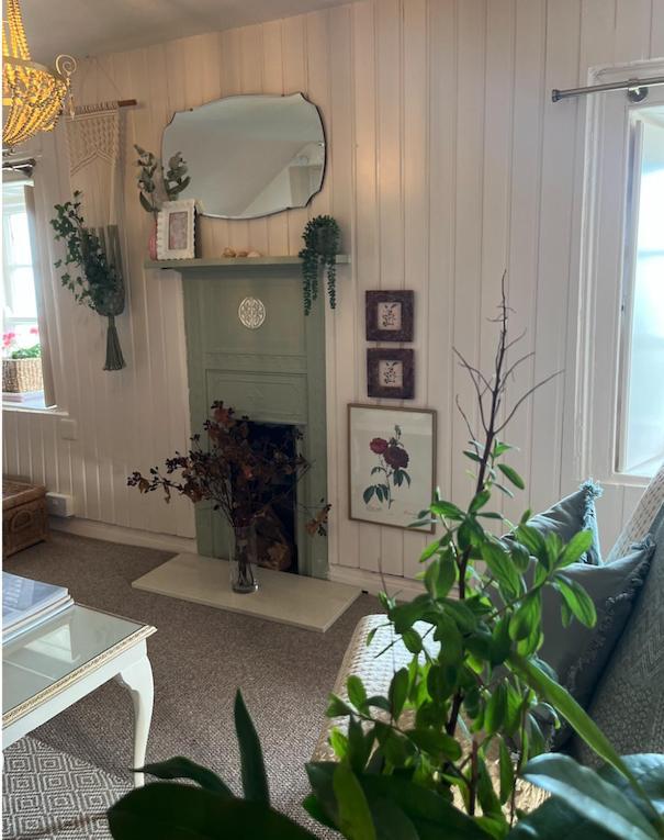 The Pink Cottage Upstairs Suite & Garden Summer Room Whitehead المظهر الخارجي الصورة